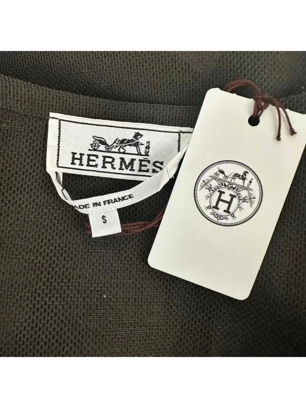 Hermes approximate smell